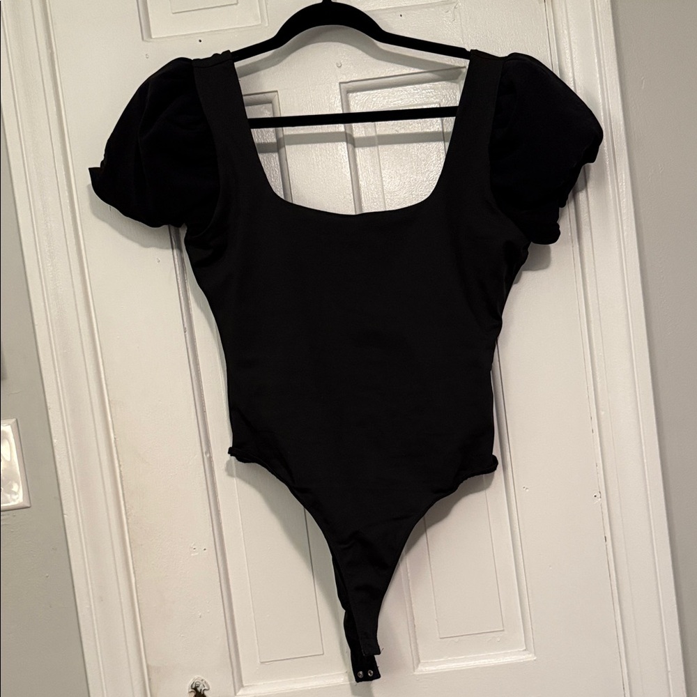 ASTR the Label Puff Sleeve Bodysuit